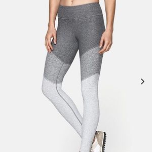 Outdoor Voices 7/8 leggings graphite/dove/ash